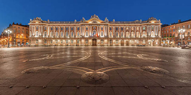 Guide des restaurants de la Place du Capitole de Toulouse et des rues proches en centre-ville (® wikimedia) 